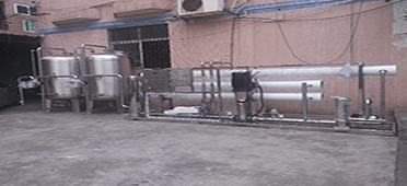 Sand filter carbon filter with ozone desinfection